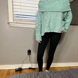 Free people sweater size extra small. Never worn.